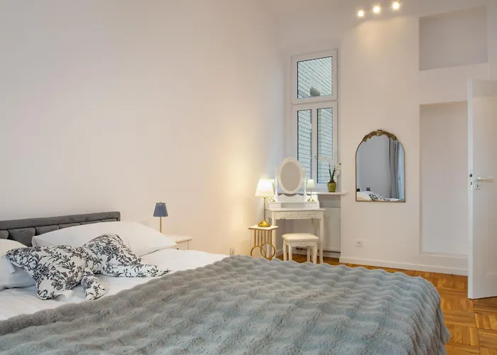 Apartment Vintage Romantic Mtp Sala Ziemi Stare Zoo